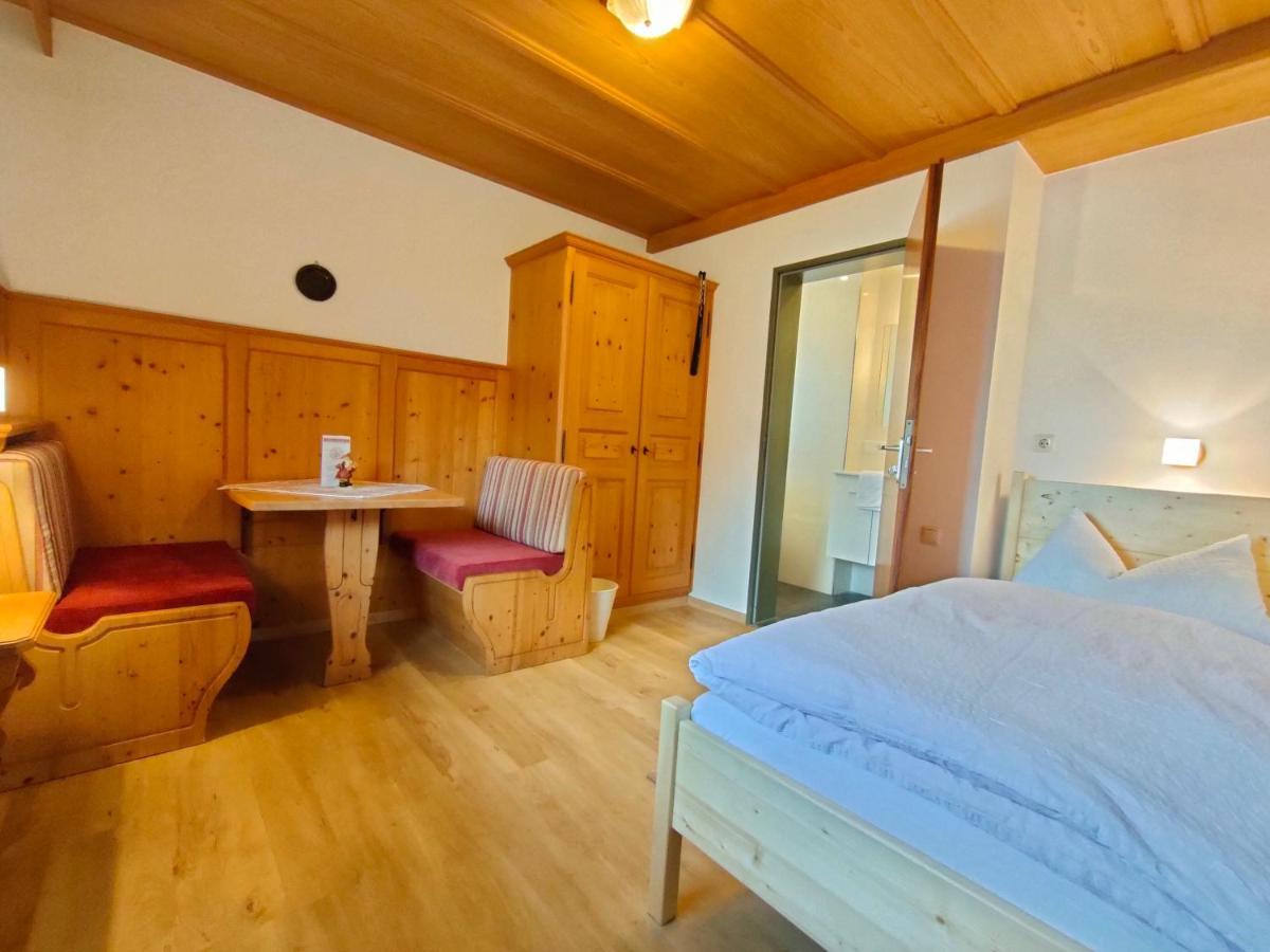 Gaestehaus Sonnleit'N เลงกรีส ภายนอก รูปภาพ