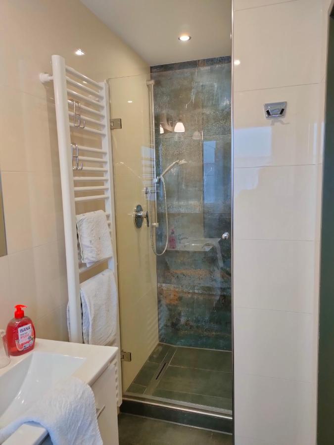 Gaestehaus Sonnleit'N เลงกรีส ภายนอก รูปภาพ